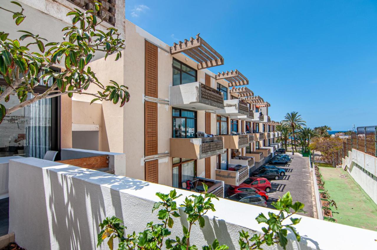 Central 2 Bedroom Apartment Playa De Las Americas Exteriér fotografie